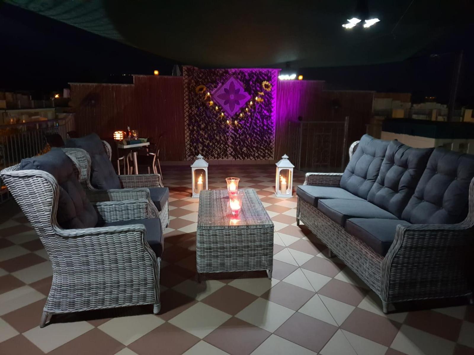 Club Two Bed 82f Pizzo (Calabria)